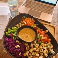 Thai bowl at Nährstoff-Reich in Bochum