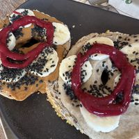 breakfast bagel  at Nährstoff-Reich in Bochum