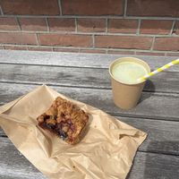 Strawberry-rhubarb crumble (€?) and the Green Boost juice (€6)  at Karibu Cafe in Utrecht