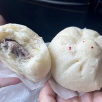 Sweet boa bun (taro)   at Ahaa Boer Vegetarian Food in Battambang