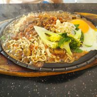 teppanyaki noodles at Monorom Garden in Battambang