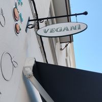  at Vegani in Sevilla