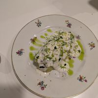 Smashed potatoes and broccoli at Vegani in Sevilla