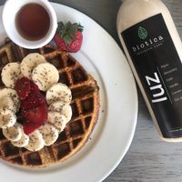 Waffle sin harina. Lechada de Almendras casera. at Biotica in San Luis Potosi