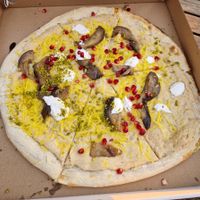 Mit Aubergine, Pistazien und Granatapfelkernen at Locanda in Wurzburg