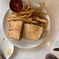 Veggie Sandwich and Fries #Veganuary at Food 101 in Gettysburg