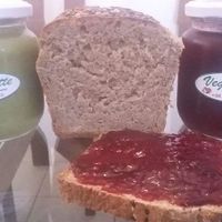 Bread, marmalades  at Vegannette in La Serena