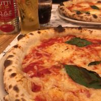 Vegan Margherita pizza at Mister Pizza - Duomo in Florence