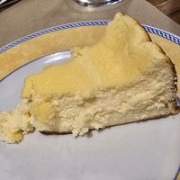 Cheesecake at Sarasate in Pamplona