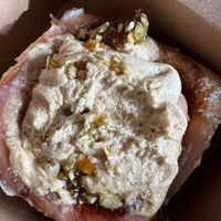 Pumpkin spice cinnamon bun   at Vutie Beets in Letchworth