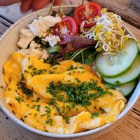 Scrambled egg bowl with feta at YellowBird Coffee in Bremen