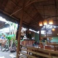 🤗 at Pituq Cafe in 