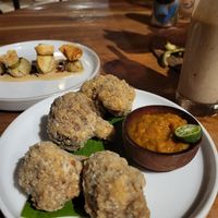 Cauli bites at Pituq Cafe in 