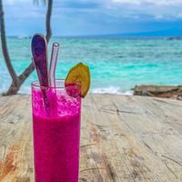 Dragoness juicee  at Pituq Cafe in 