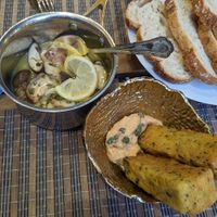 Shiitake Bulhão Pato and Milho Frito at Remedio Santo Campo Alegre in Porto