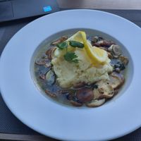 Recreating a clam dish at Remedio Santo Campo Alegre in Porto