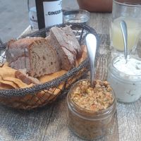 Tartinade du soleil & fromage de cajou at ChaCha in Nantes
