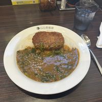 Vegan steak curry with spinach   at Coco Ichibanya in Hiroshima