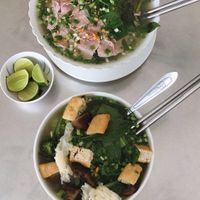 Vegetarian tofu Vietnamese pho and beef pho at Vietnamese Coffee & Noodle Soup in Siem Reap