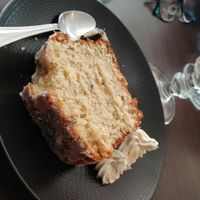 Lavander and limon cakes at Annie's Kitchen in Lille