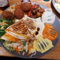 Mixed platter at Bodhi in Mannheim