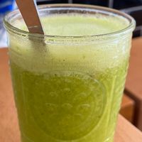 Fresh juice with ginger, apple and other things 👍🏼  at Lille Brunch & Lunch in Tenerife