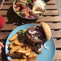 Vegan lunch at Lille Brunch & Lunch in Tenerife