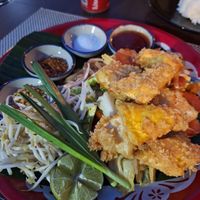 Pad Thai with Tofu and crispy tofu, without egg at Chill Chill at Pai in Koh Yao Yai