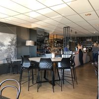 Nice ambience at hjá höllu in Grindavik