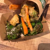 Padron peppers and vegetable fries from Padrón at Foodhallen in Amsterdam