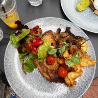 Vegan breakfast 💯  at Lost in the Lanes in Brighton