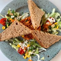 Vegan steak at Veganeeta Home in Balatonalmadi