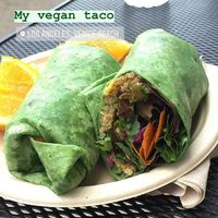 Vegan taco at Fruit Gallery in Venice