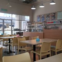 Clean n cozy environment at Tze Ern Vege Restaurant 慈恩素食 in Kuala Lumpur