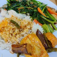 Economical rice at Tze Ern Vege Restaurant 慈恩素食 in Kuala Lumpur