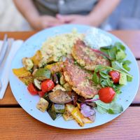 Kartoffelpuffer mit mediterranem Ofengemüse at Gasthof Falkenhorst in Burig