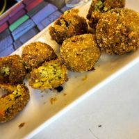 Croquetas veganas at La Cachopería in Aviles
