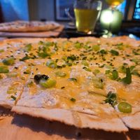 Besuch Nr. 6 oder 7: Frühlingszwiebel-Käse at Le Feu in Celle