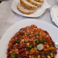 beans with bread at Dobromysl in Olomouc
