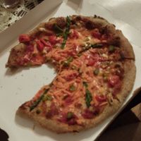 Primavera (hemph dough, asparagus, cheery tomatoes, carrots, vegan cheese) at Bullizza in Ljubljana