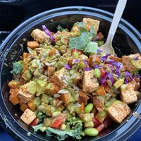 Chipotle sweet potato salad bowl with  tofu  at Chop 5 in Columbus