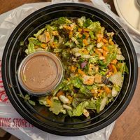 Build your own bowl at Chop 5 in Columbus