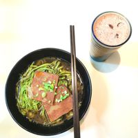 Spicy vegan beef with spinach noodles at Loving Hut - Amoy Plaza in Kowloon