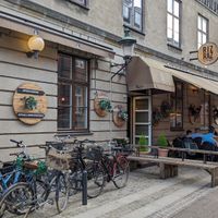 Entrance at RizRaz - Kannikestraede in Copenhagen