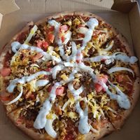 Vegan yiros pizza at Mamma Mia Pizzeria in Gawler