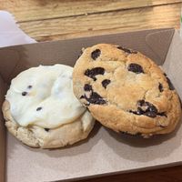 Passionfruit and chocolate chip cookies   at Goodness Gracias in Palm Beach