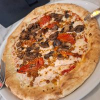 Vegan pizza at Flour & Barley in Las Vegas