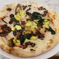 Vegan pizza (verdure) with vegan cheese (daiya) at Flour & Barley in Las Vegas