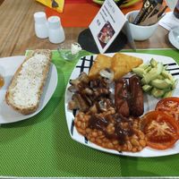 Vegan English Breakfast with vegan butter at Mango Cafe in Mijas