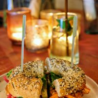 Vegan pathe and the Vietnamese style Banh Mi bagels 🥯 😋 ♥️ at Blackbird in Bruges